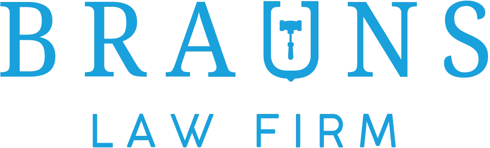 LAW FIRMS GROWING WITH8 FIGURE FIRM