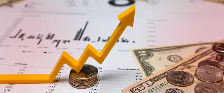 Play the Long Game: 4 Strategic Moves for Law Firm Growth Play the Long Game: 4 Strategic Moves for Law Firm Growth