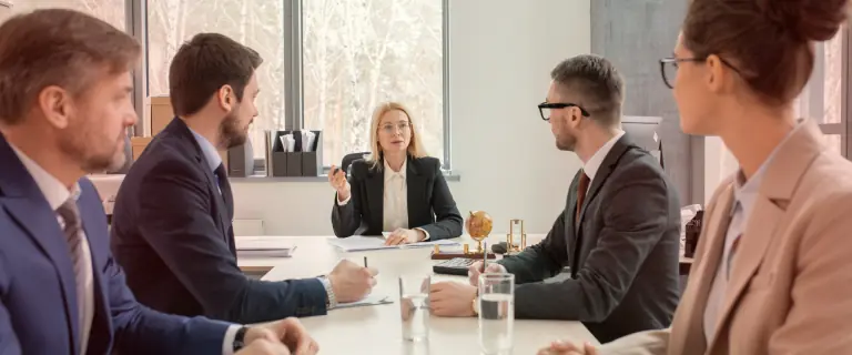 5 Business Tips to Manage Risk as a Law Firm Owner