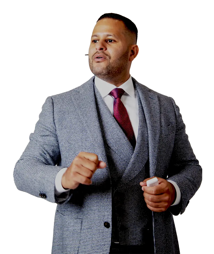 LuisSpeakingHalfSize